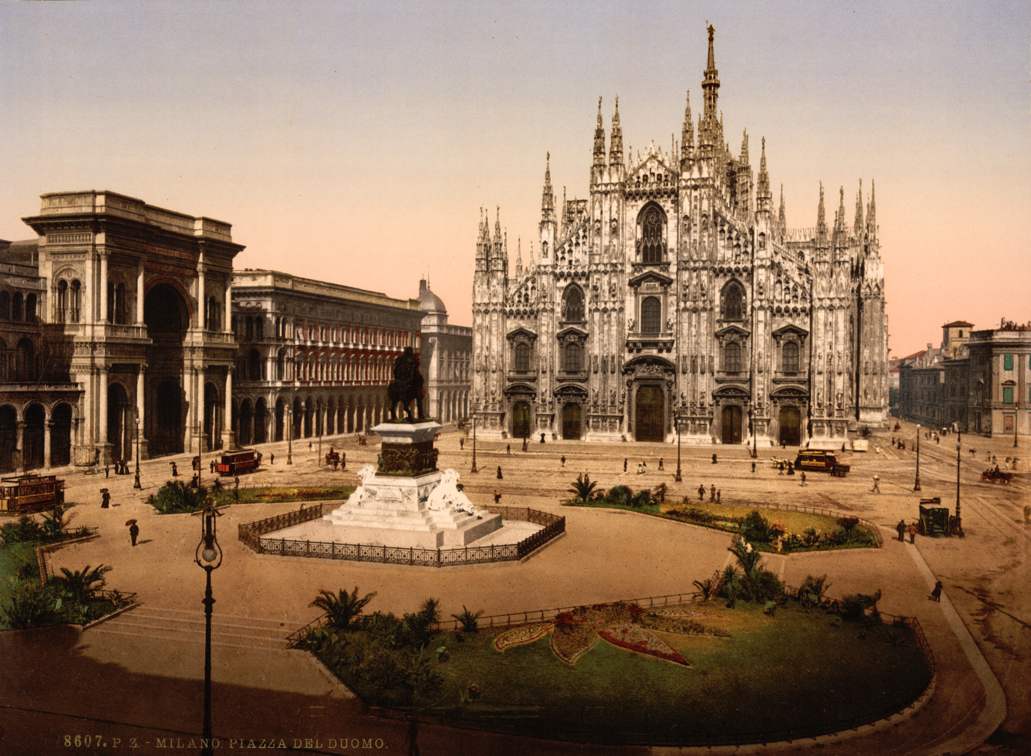 Flickr - …trialsanderrors - Piazza del Duomo (Cathedral Square), Milan, Italy, ca. 1895.jpg