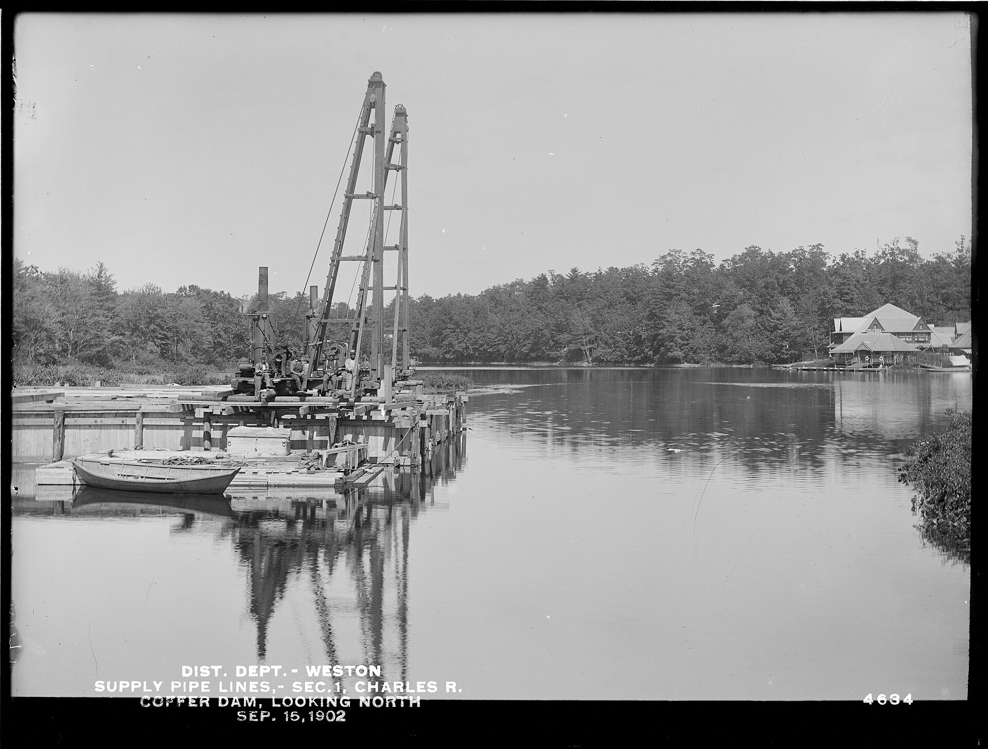 Distribution Department, supply pipe lines, Section 1, Charles River, cofferdam, looking northerly, Weston, Mass., Sep. 15, 1902 - DPLA - 2b457cd3de8d375547641aba4e9f3fa0.jpg