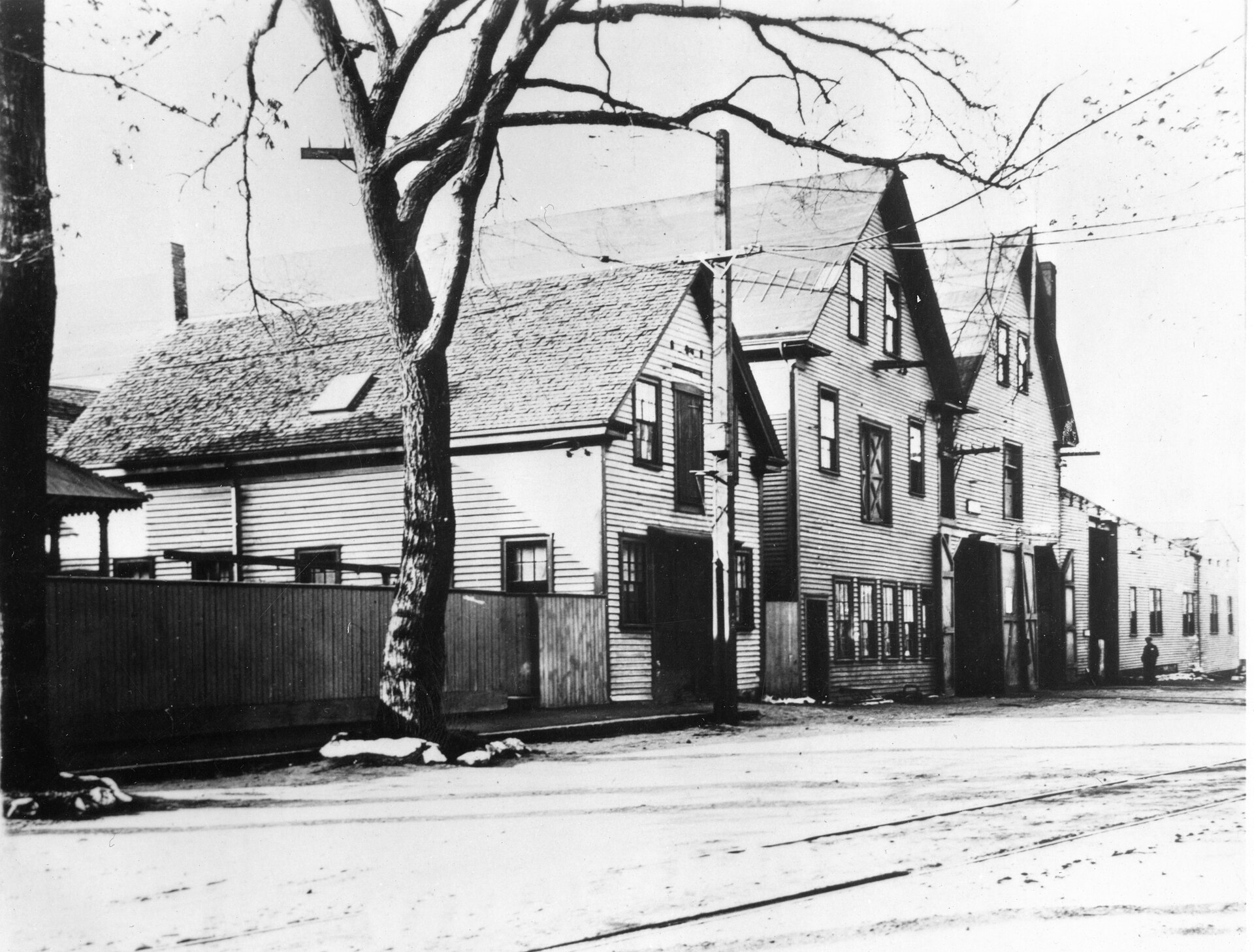 Street railway buildings in Salem, circa 1900.jpg