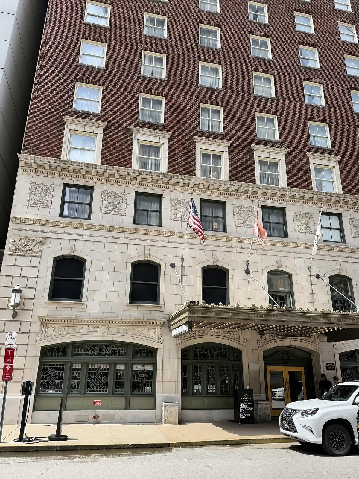 St. Louis 102
