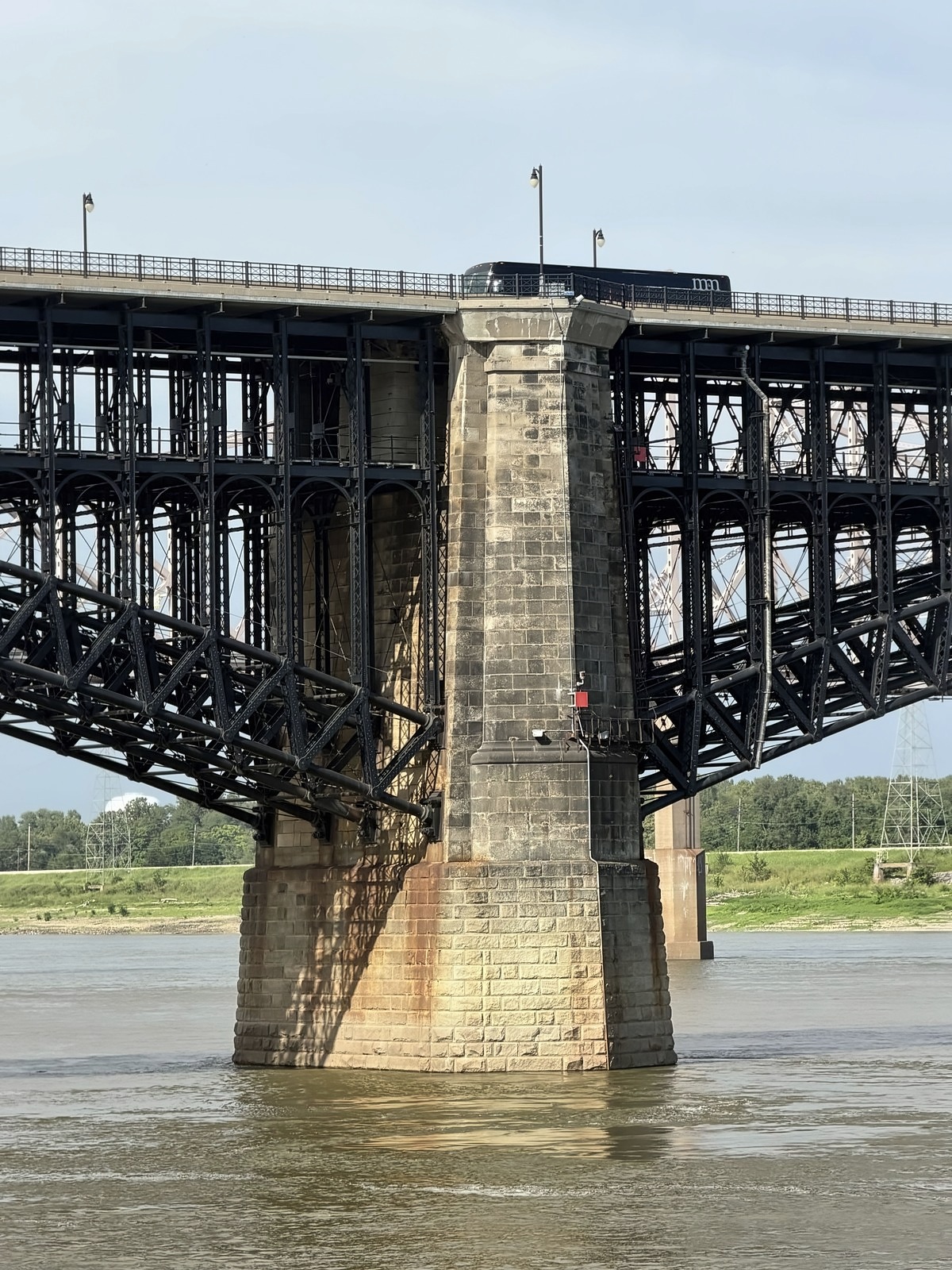 Eads Bridge