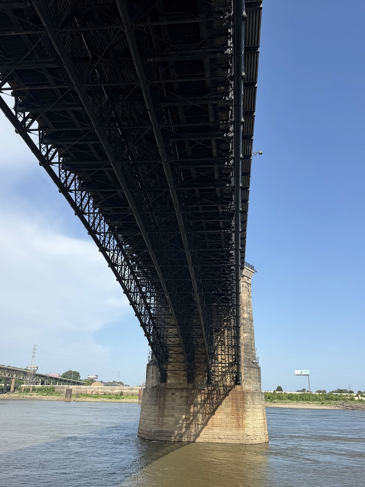 Eads Bridge