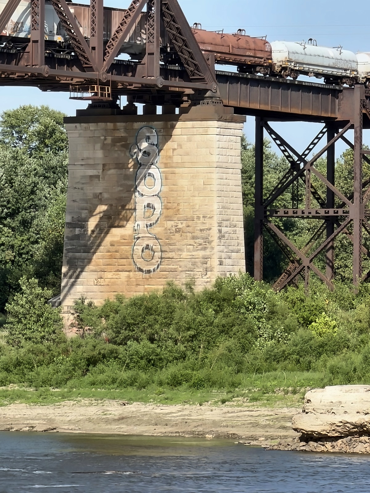 Eads Bridge