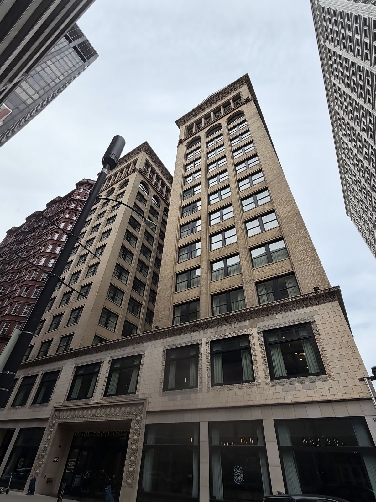 Hotel St. Louis (Union Trust Building)